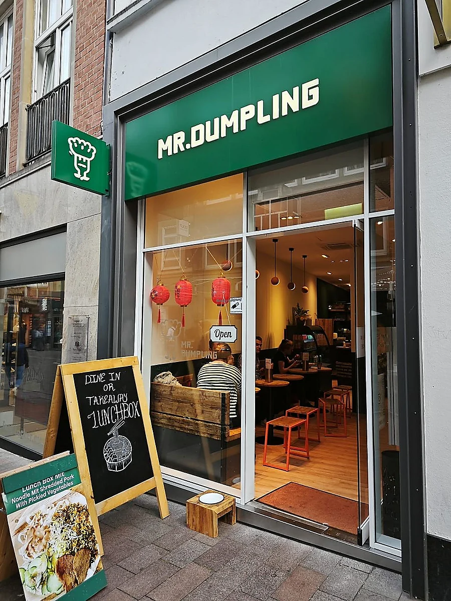 Mr. Dumpling Ladengeschäft in der Sögestraße, Bremer Innenstadt